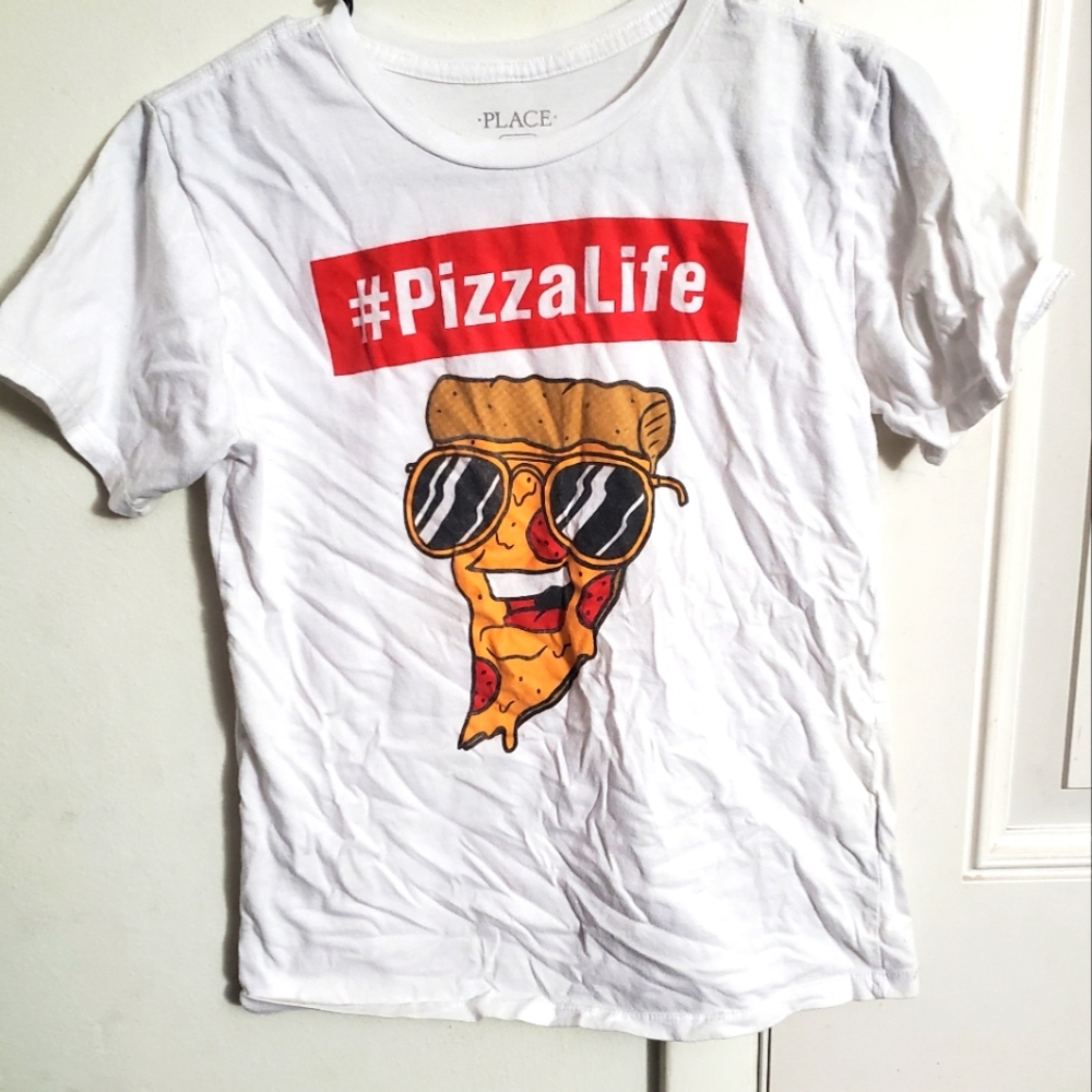 White short sleeve tee
